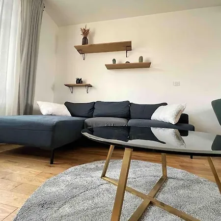 Le Charismatique Apartment *