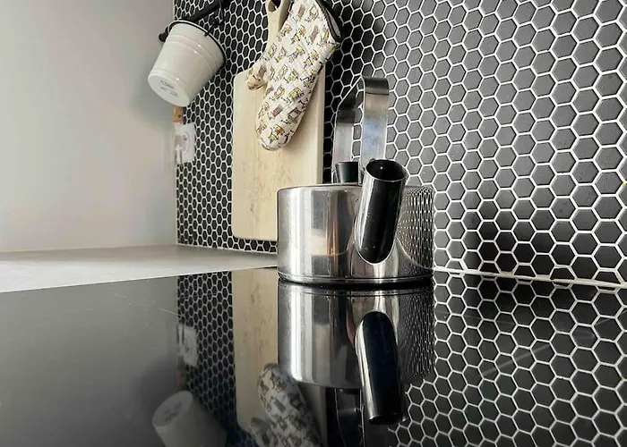 Le Charismatique شقة نانت