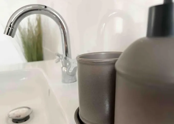 Le Charismatique * نانت